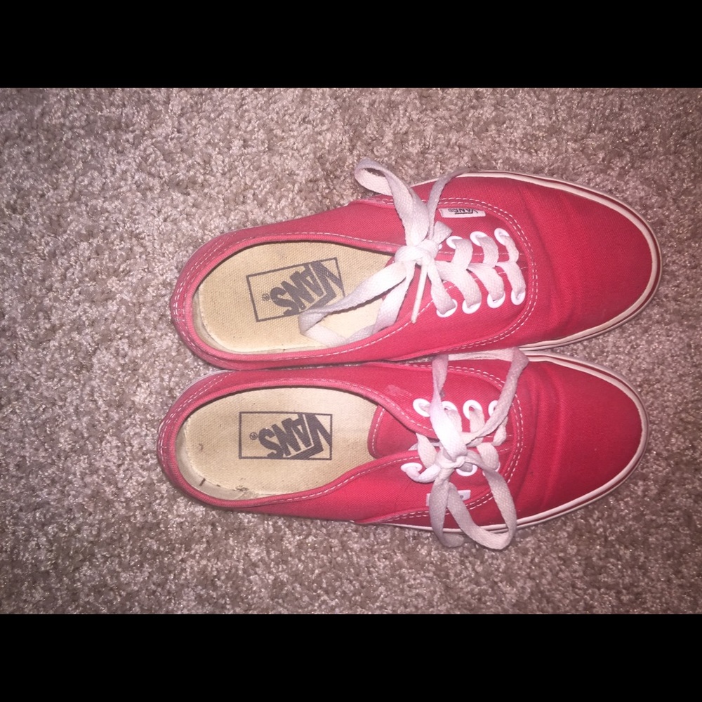 RED VANS!!